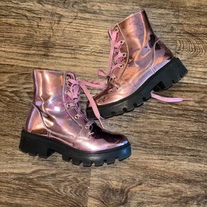 Children’s size 1 metallic pink boots
